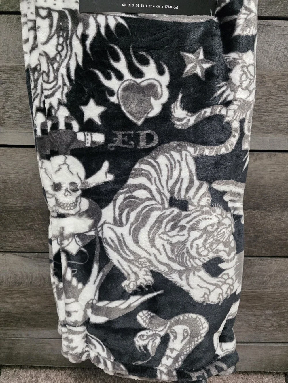Ed Hardy Tiger Cobra Oversized Black Gray Throw Blanket New